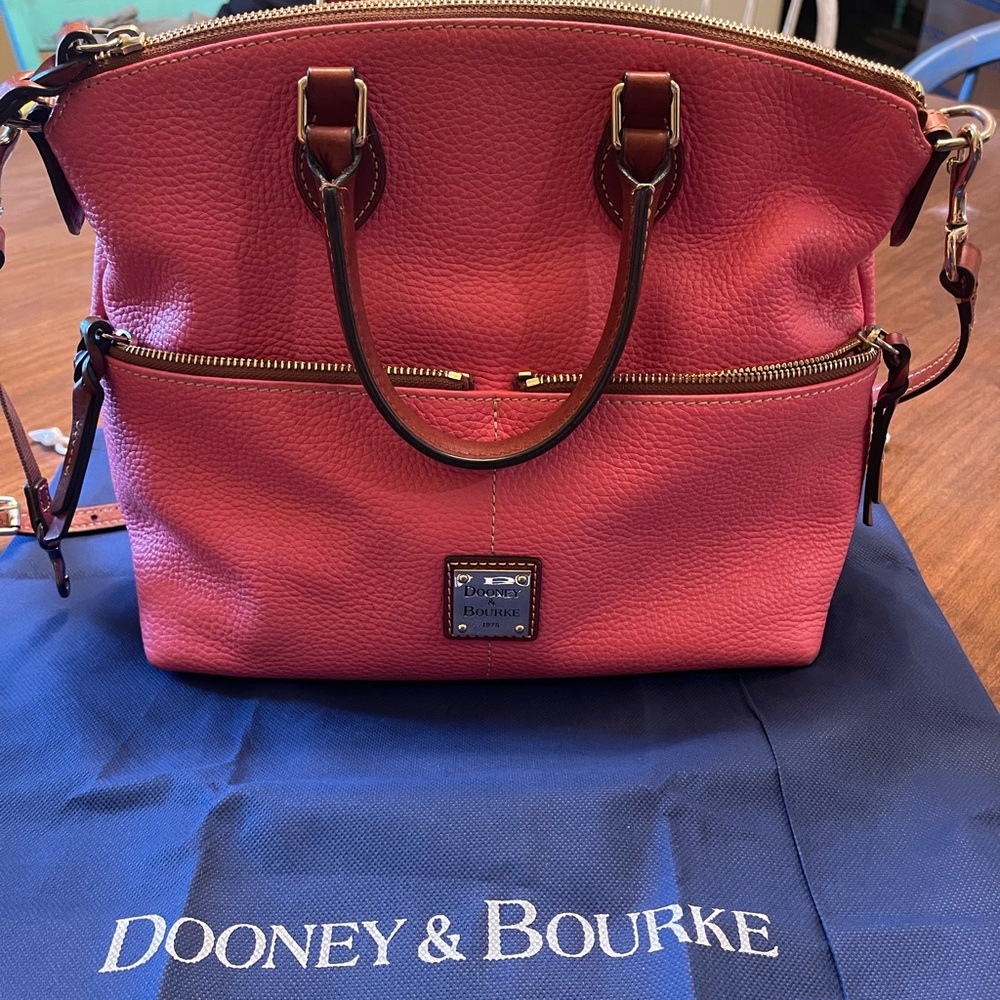 Dooney & Bourke handbag